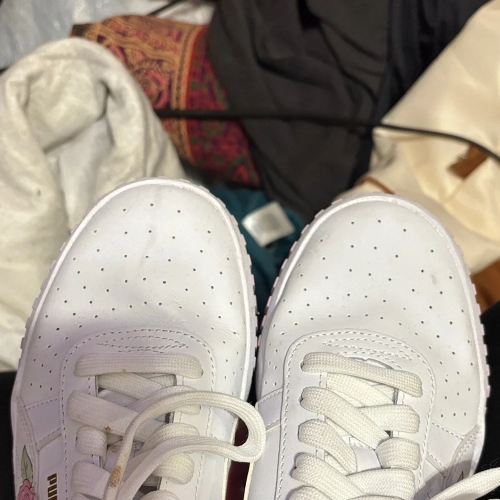 Puma White Sneakers with Pink and Green Floral Accents - Picture 6 of 7